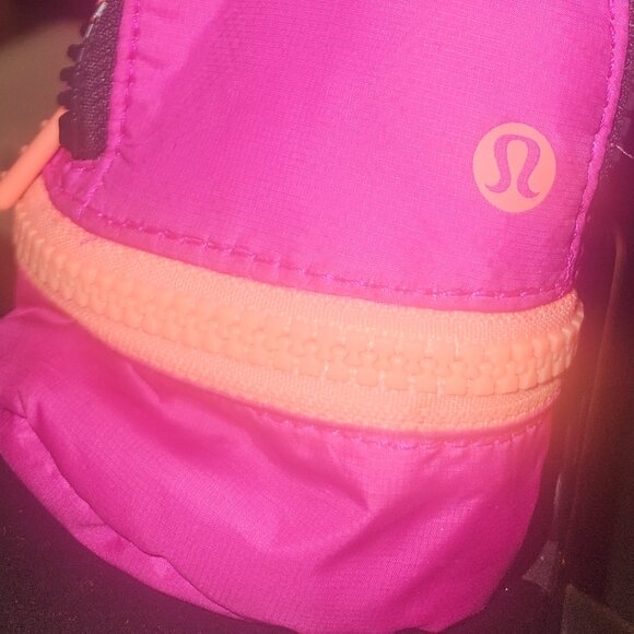 City Adventurer Backpack Nano - Picture 3 of 3